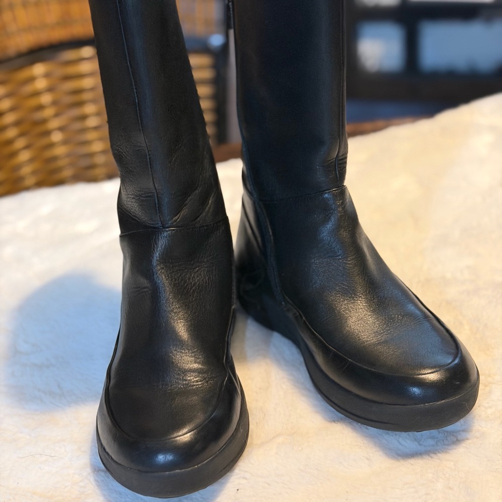 Fitflop Black Ankle Boots - Picture 5 of 10
